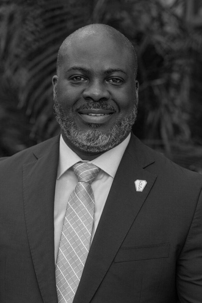 Clinton-Rolle-Executive-Manager